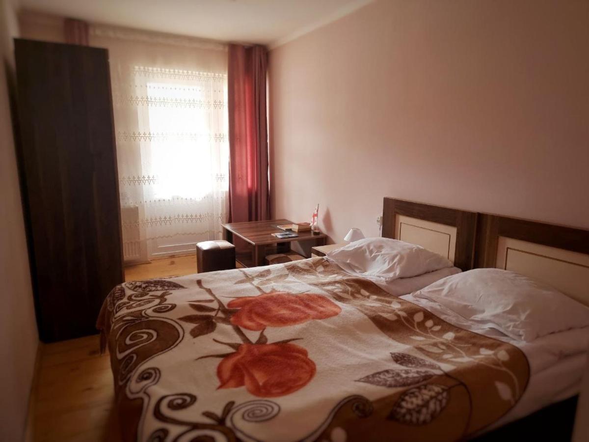 Girgola Bed & Breakfast Mestia Exterior photo