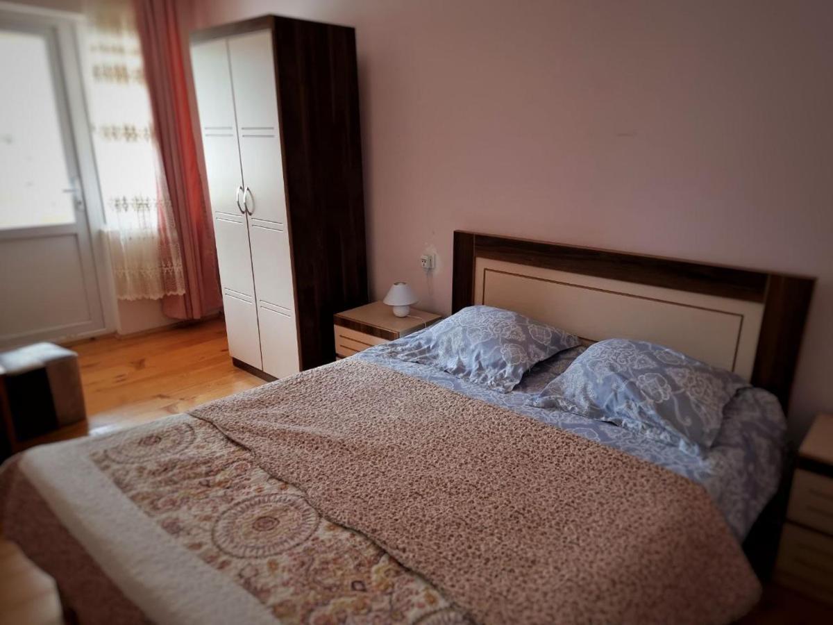 Girgola Bed & Breakfast Mestia Exterior photo