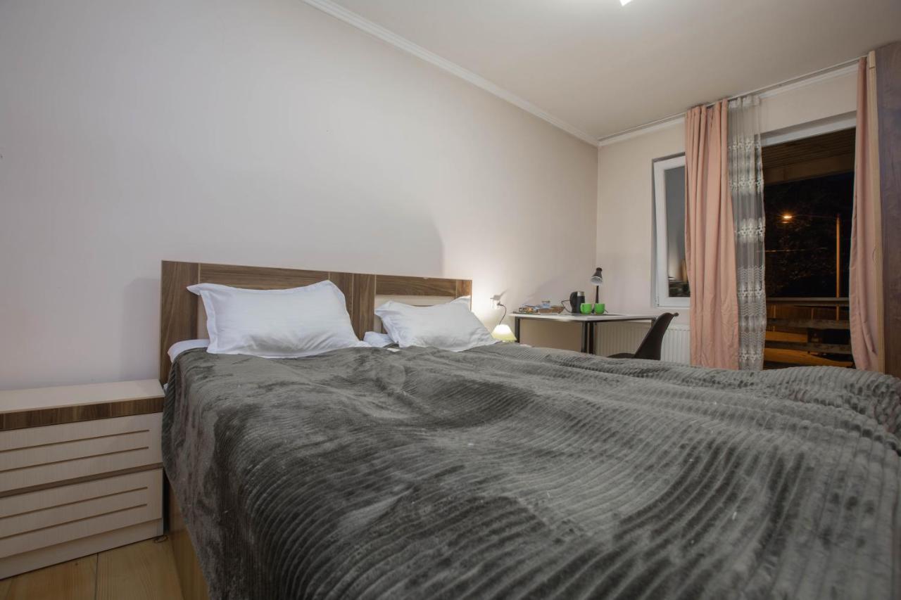 Girgola Bed & Breakfast Mestia Exterior photo